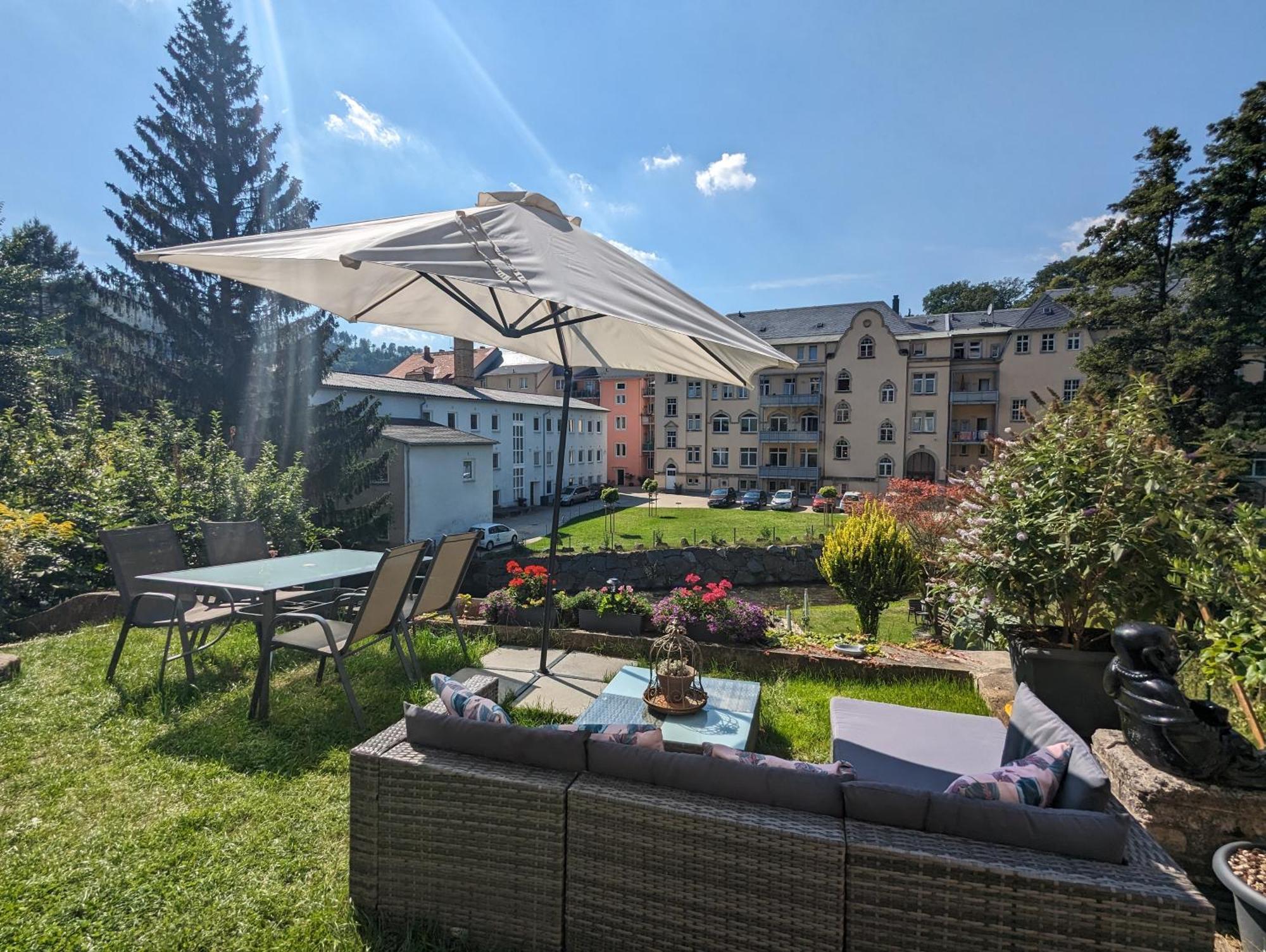 Ut - Urlaubsmagie - Urlaubstraum Mit Whirlpool, Pool & Sauna Sebnitz Kültér fotó